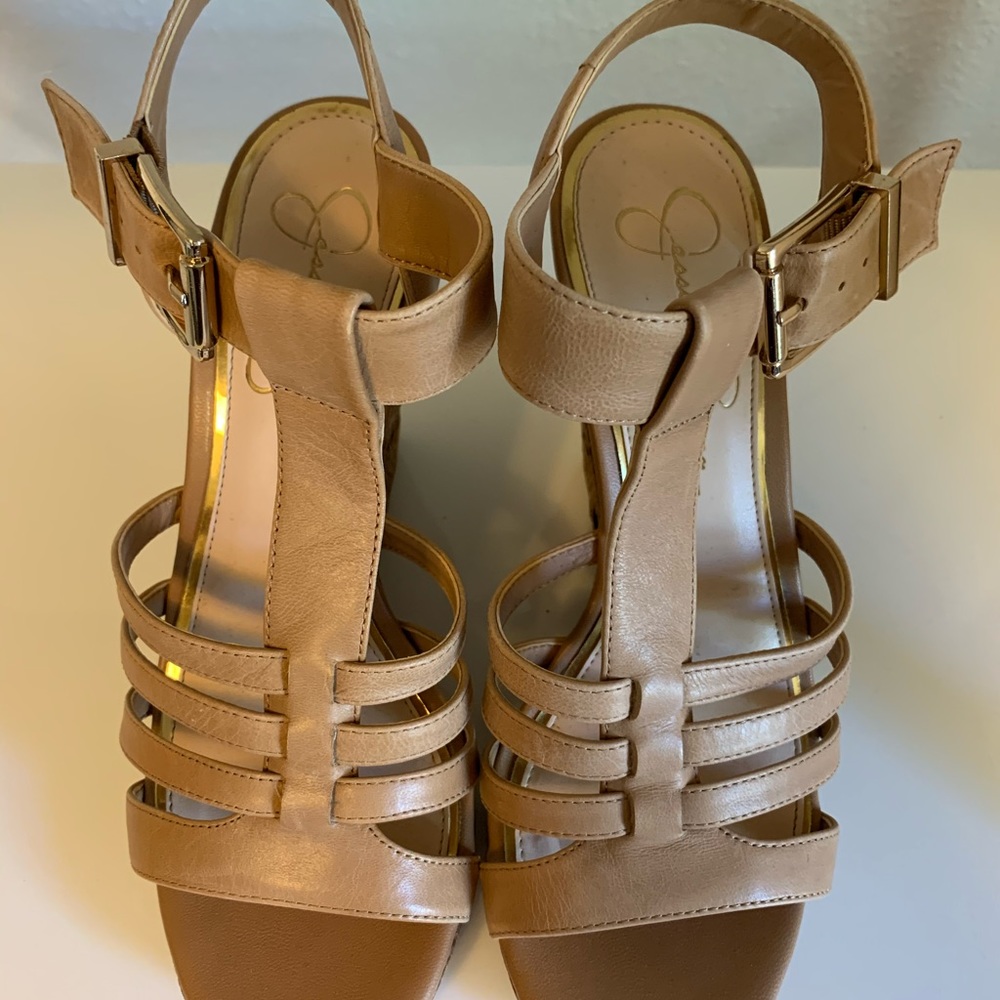 Jessica Simpson | nude wedges | sz 8 - Picture 4 of 11
